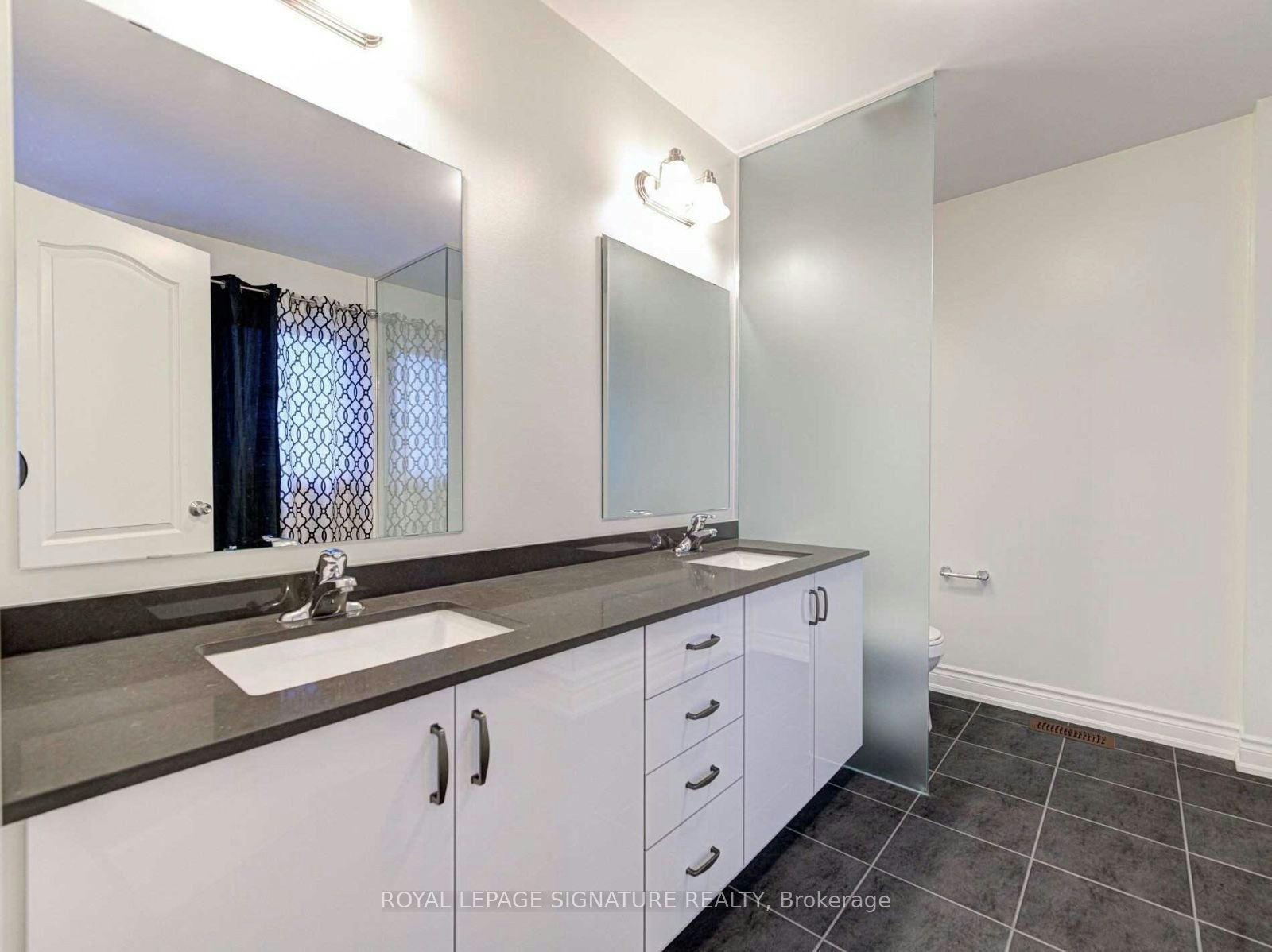 20 Dunley Crescent, Brampton, ON, L6X 5K3 - 16