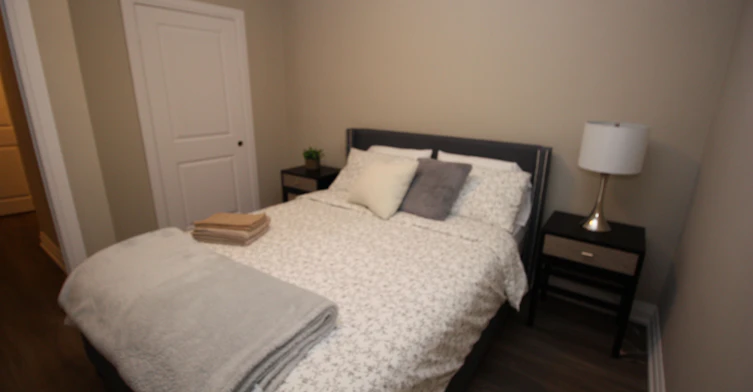 5-2 Glen Gordon Road, Toronto, ON, M6P 1B8 - 9