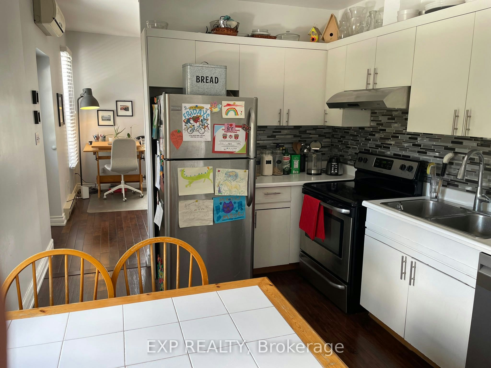 Apt. #2-223 Evelyn Avenue, Toronto, ON, M6P 2Z8 - 14