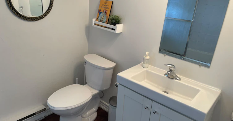 Apt. #2-223 Evelyn Avenue, Toronto, ON, M6P 2Z8 - 10