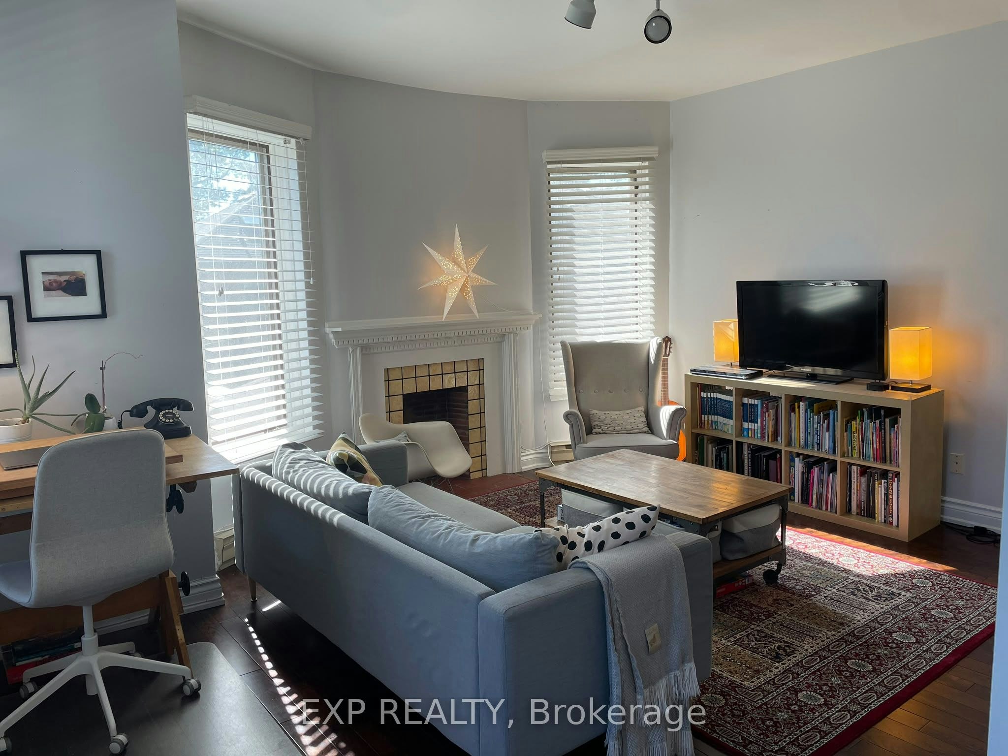 Apt. #2-223 Evelyn Avenue, Toronto, ON, M6P 2Z8