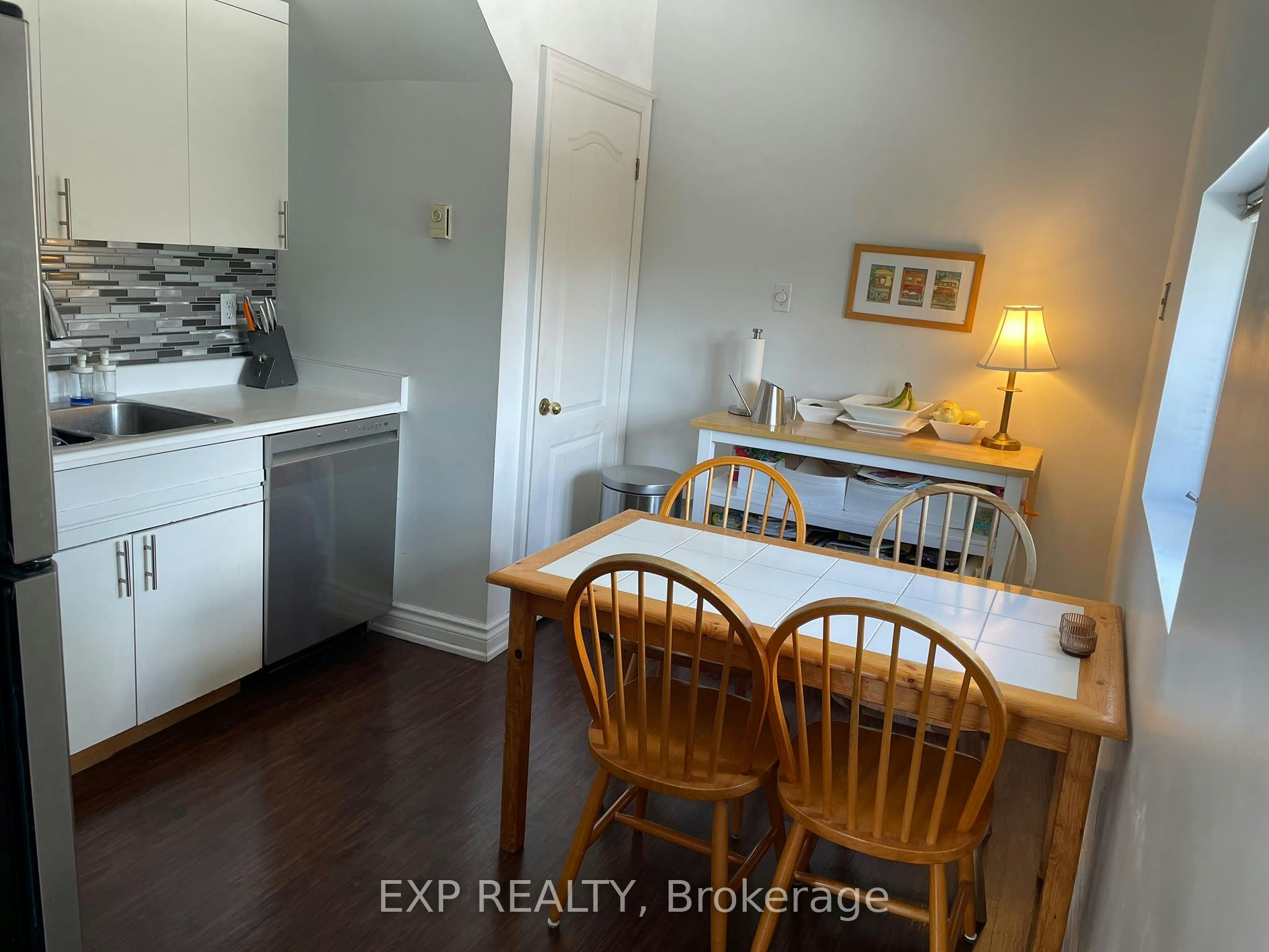 Apt. #2-223 Evelyn Avenue, Toronto, ON, M6P 2Z8 - 12
