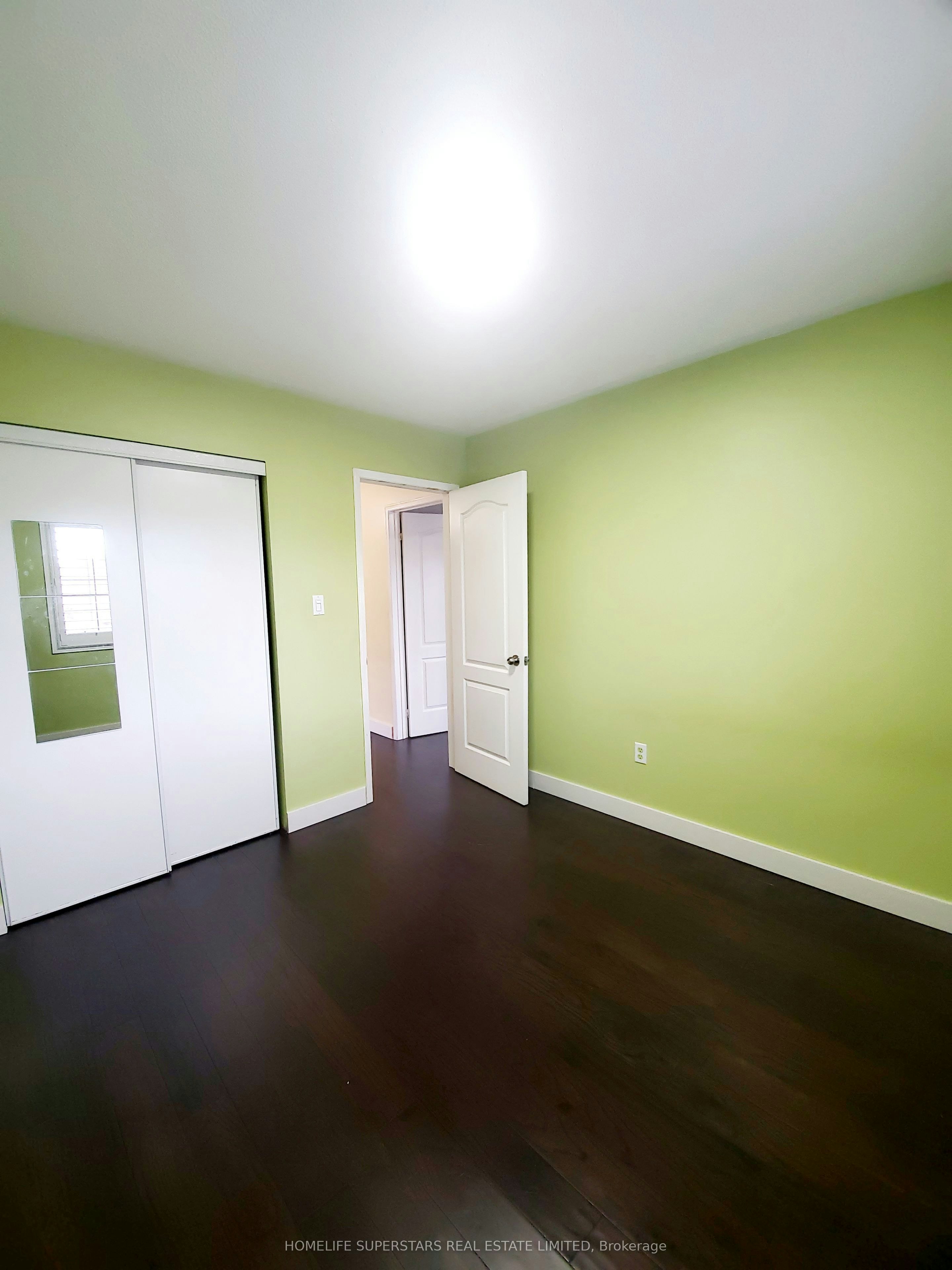 6096 Windfleet Crescent, Mississauga, ON, L5V 2Z6 - 9