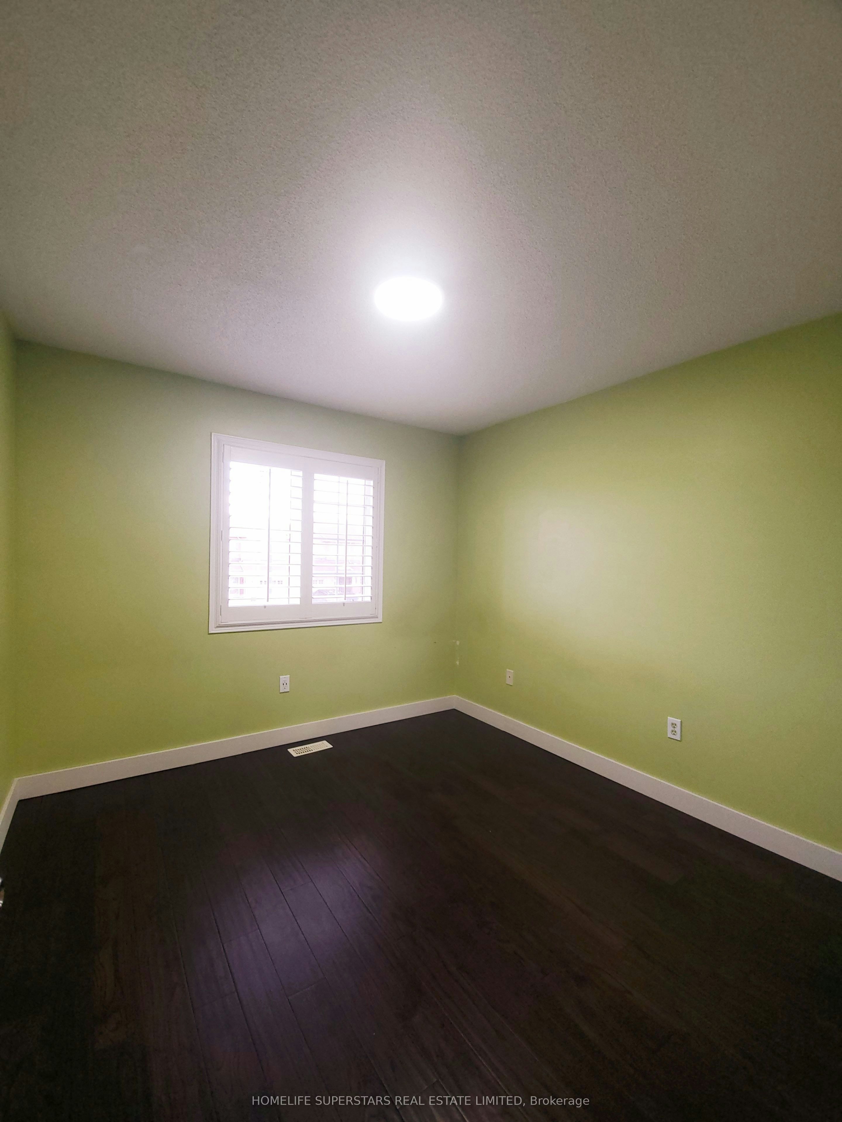 6096 Windfleet Crescent, Mississauga, ON, L5V 2Z6 - 8
