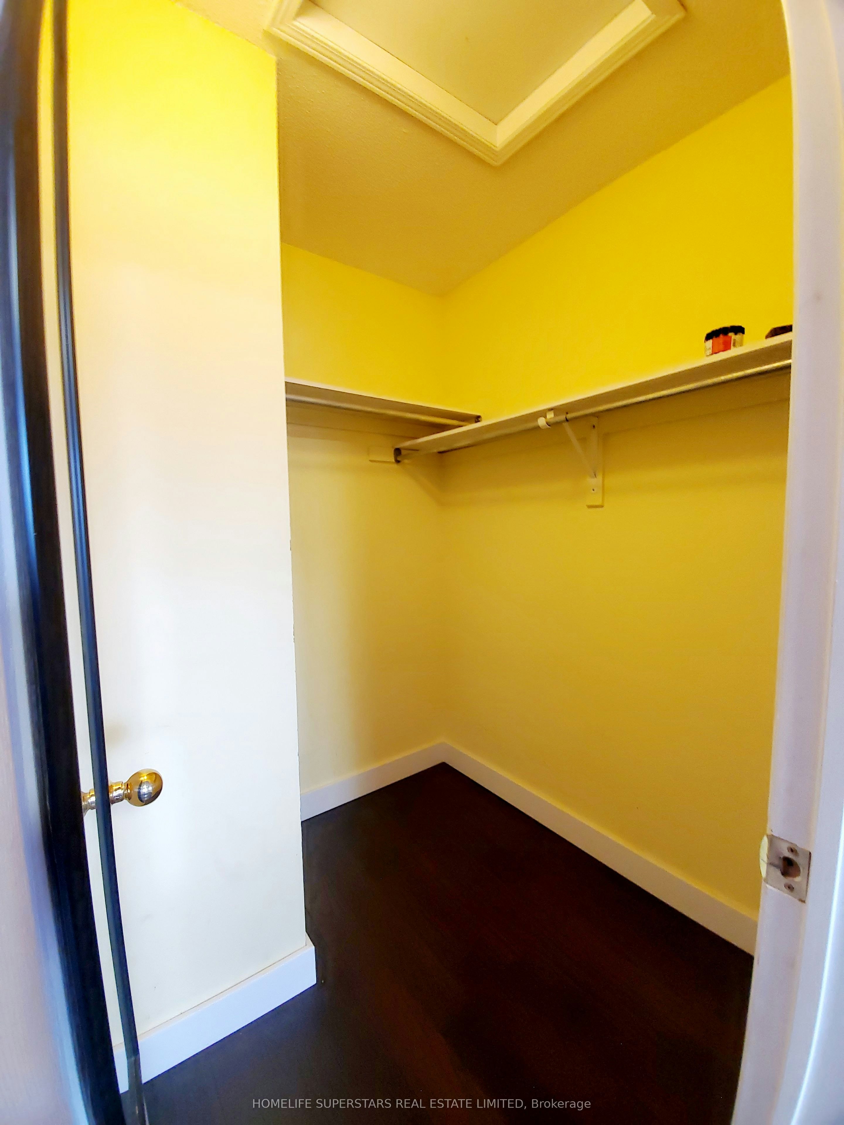 6096 Windfleet Crescent, Mississauga, ON, L5V 2Z6 - 14