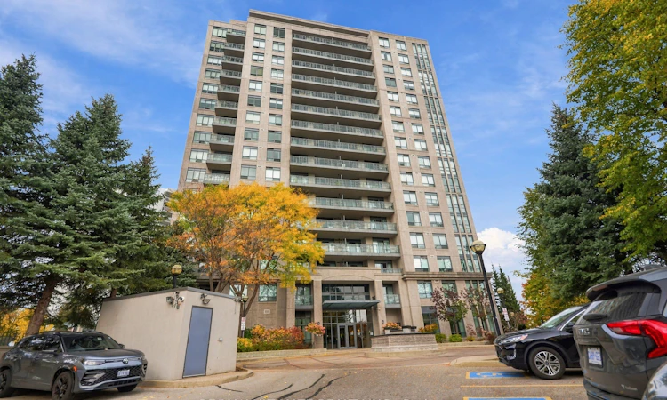 501-38 Fontenay Court