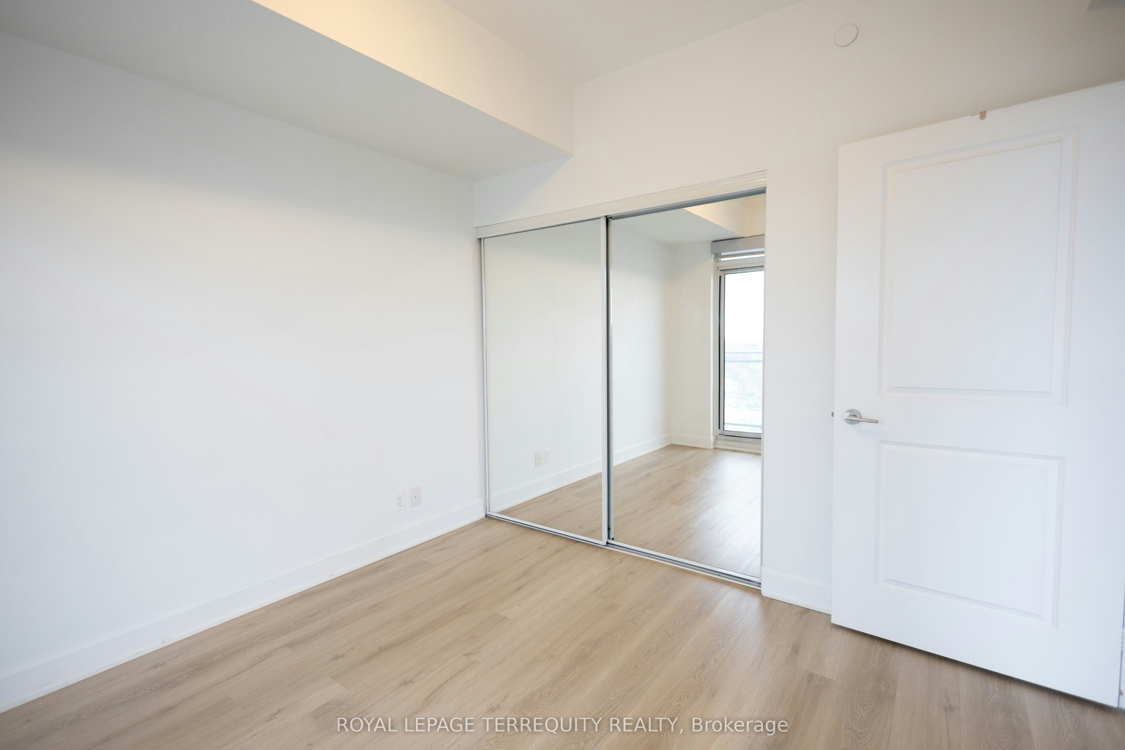 3006-33 Shore Breeze Drive, Toronto, ON, M8V 0G1 - 7