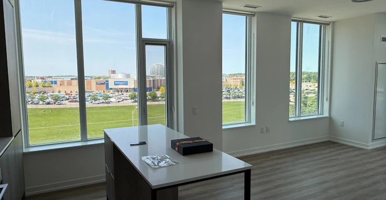 803-2485 Eglinton Avenue, Mississauga, ON, L5M 2T1 - 9
