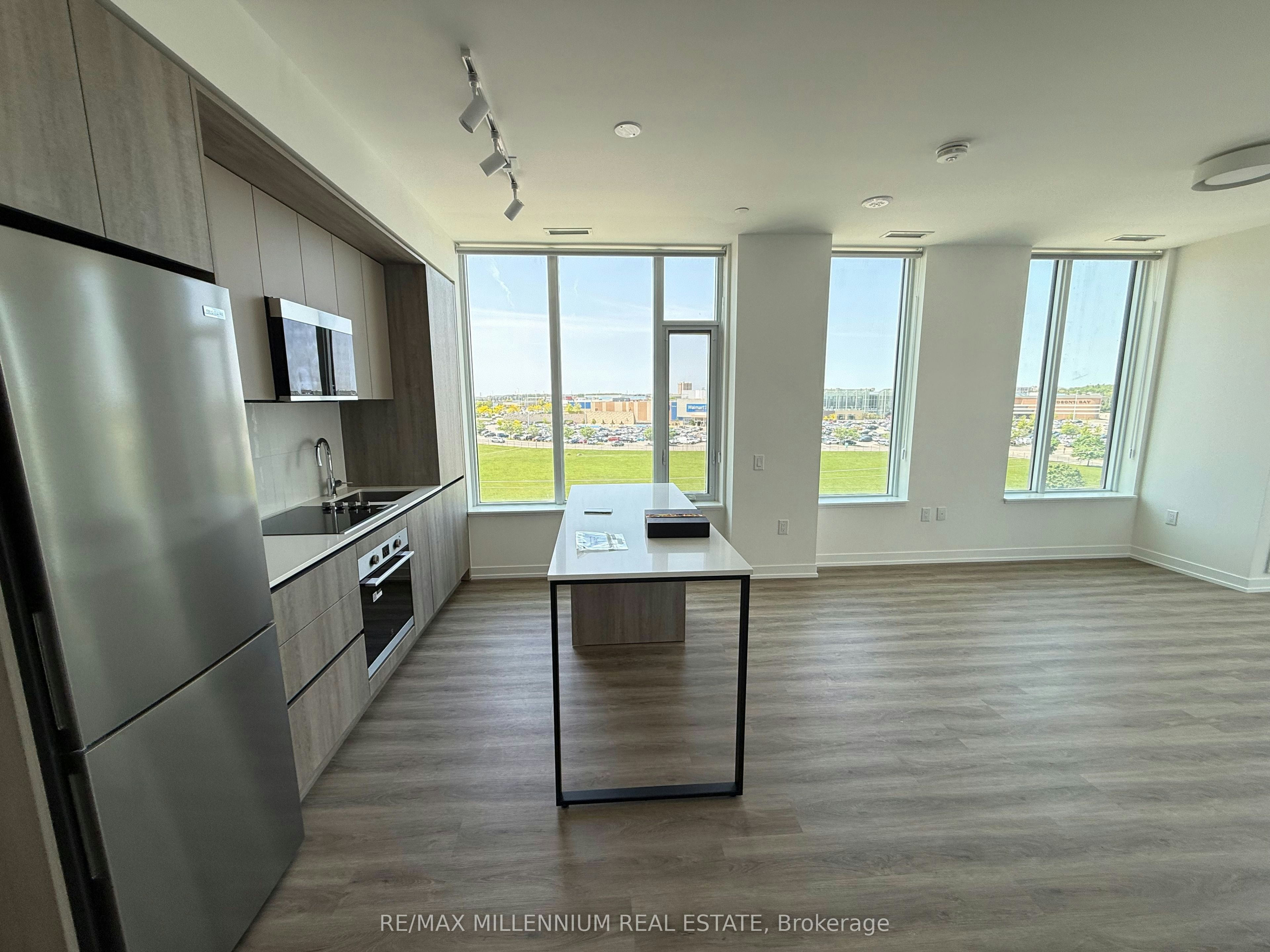 803-2485 Eglinton Avenue, Mississauga, ON, L5M 2T1 - 4