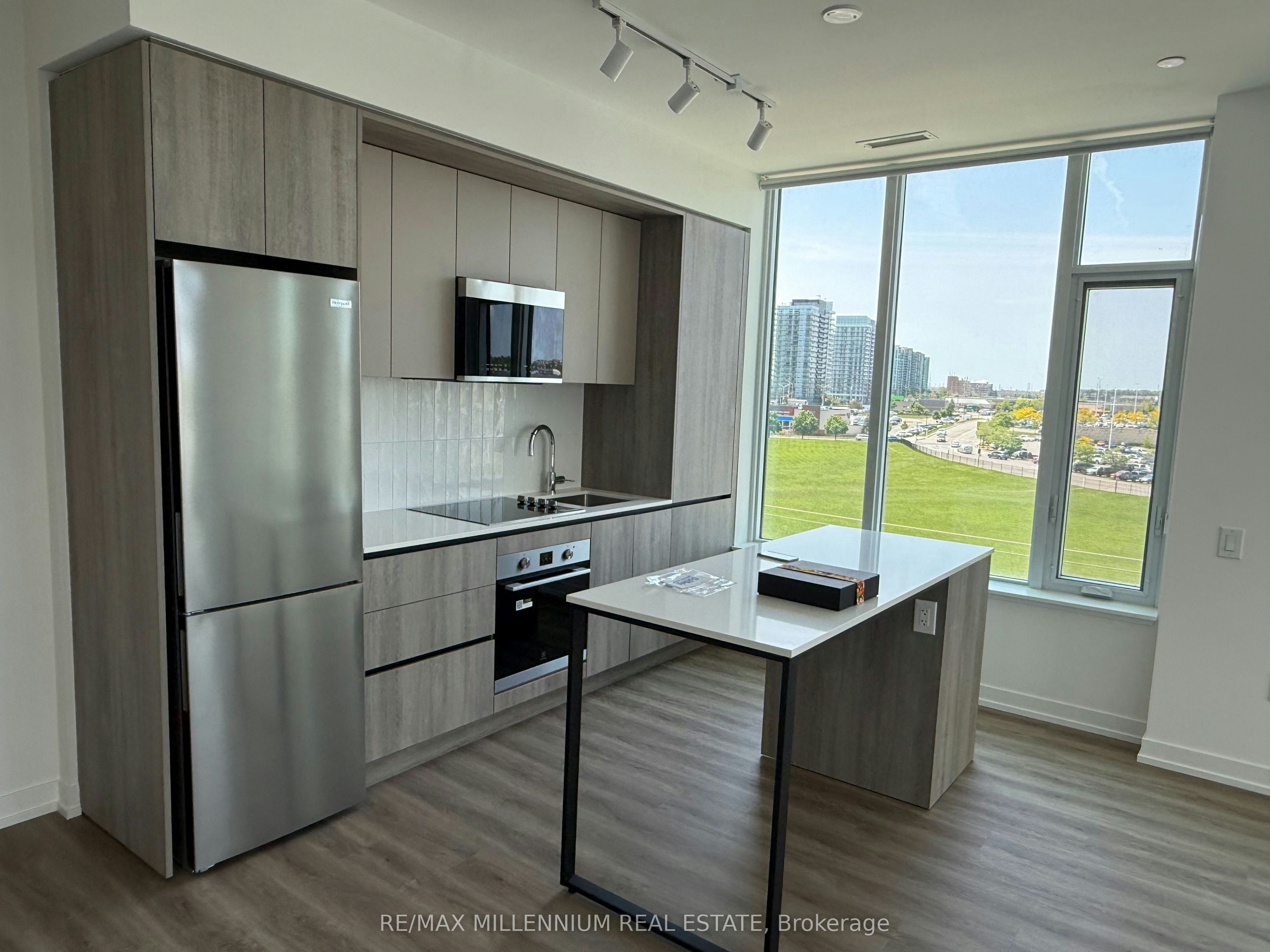 803-2485 Eglinton Avenue, Mississauga, ON, L5M 2T1 - 20
