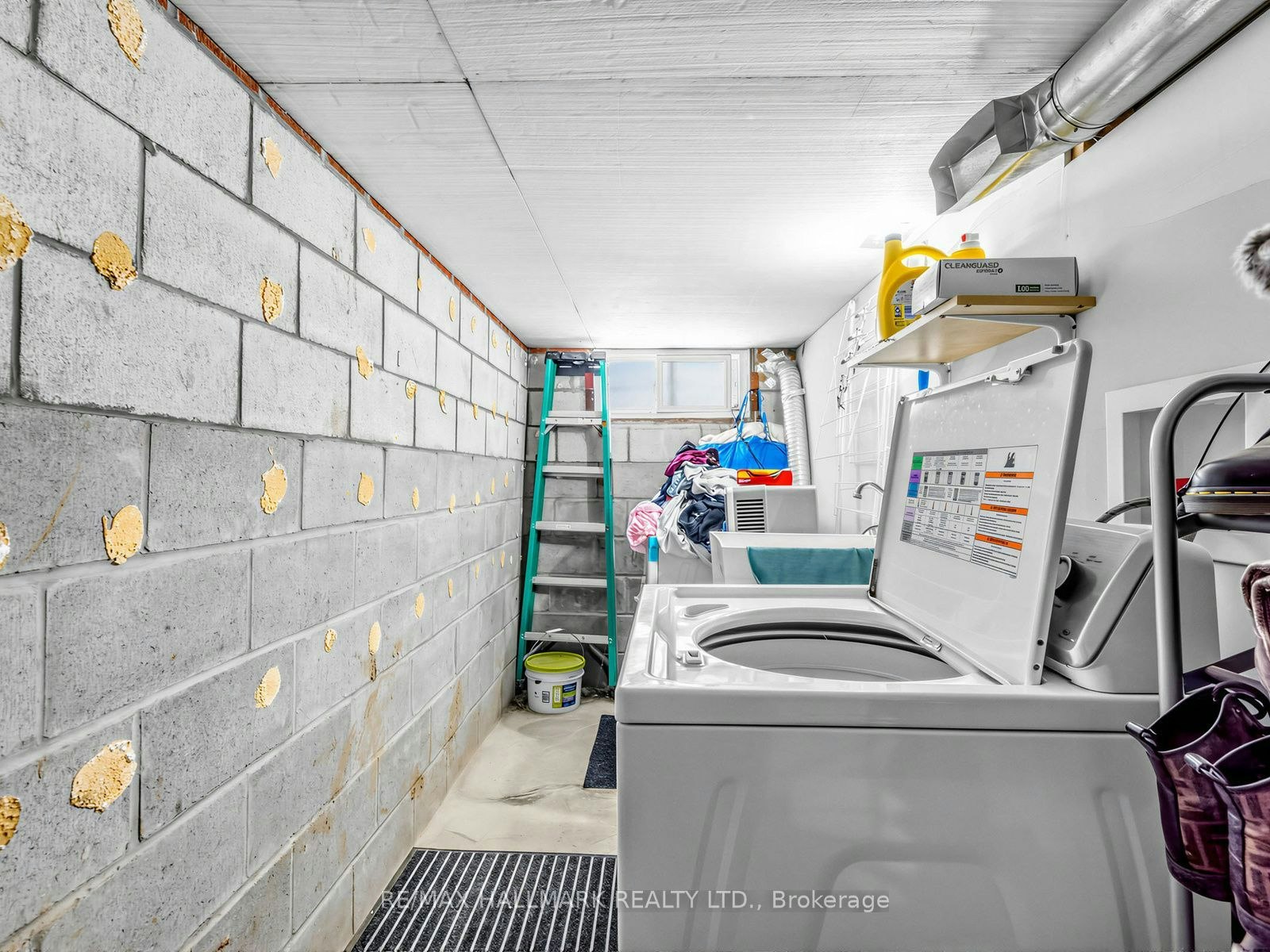 Basement-10 Hartley Avenue, Toronto, ON, M6E 4E6 - 19