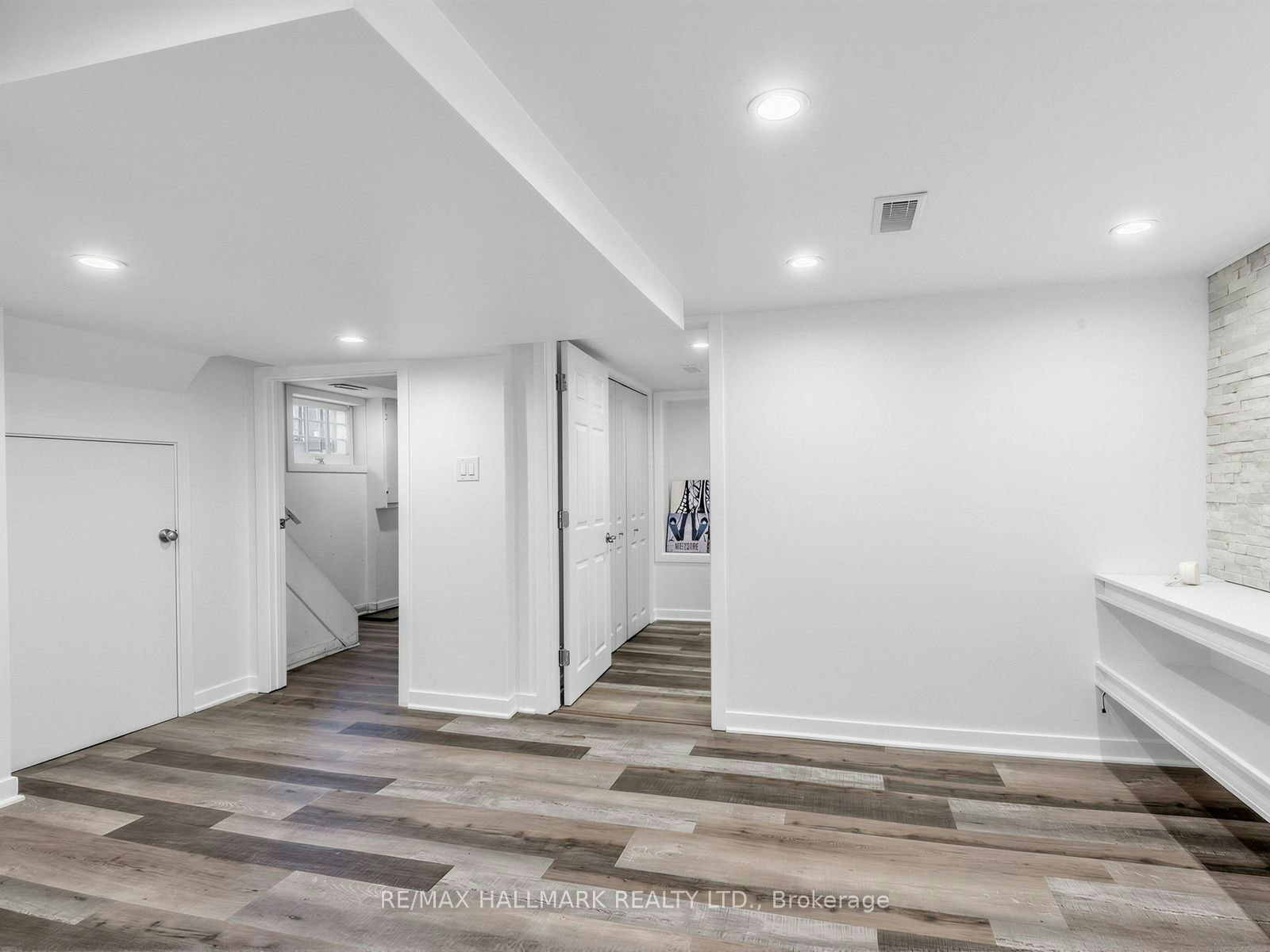 Basement-10 Hartley Avenue, Toronto, ON, M6E 4E6 - 9