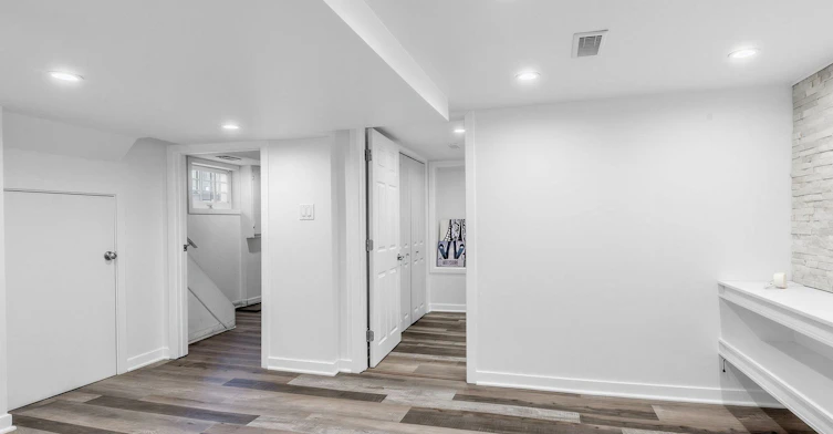 Basement-10 Hartley Avenue, Toronto, ON, M6E 4E6 - 9