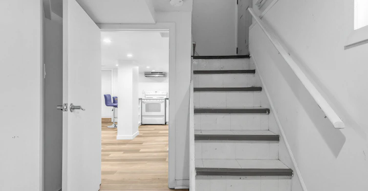 Basement-10 Hartley Avenue, Toronto, ON, M6E 4E6 - 2