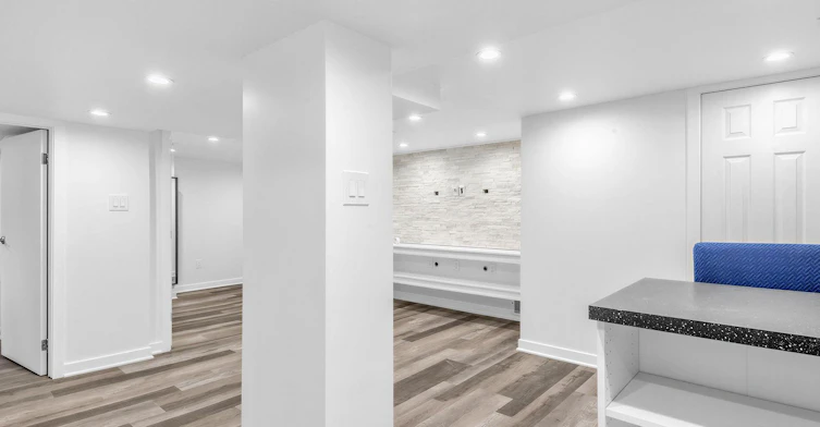 Basement-10 Hartley Avenue, Toronto, ON, M6E 4E6 - 8