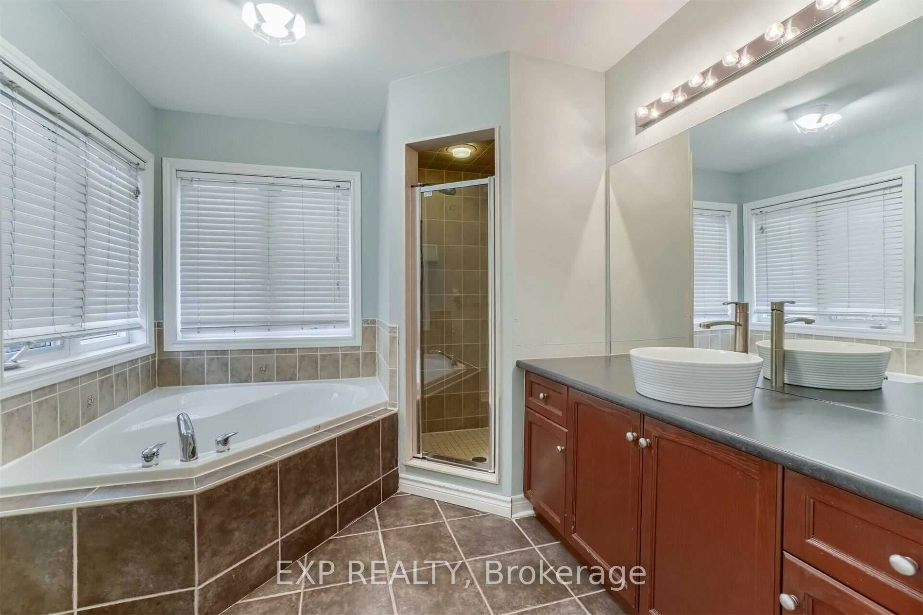 180 Spring Azure Crescent, Oakville, ON, L5L 6T9 - 33