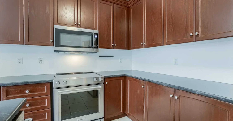 180 Spring Azure Crescent, Oakville, ON, L5L 6T9 - 17