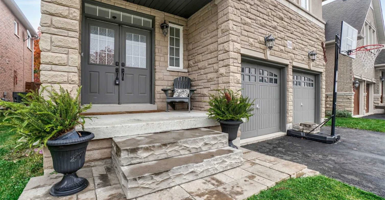 180 Spring Azure Crescent, Oakville, ON, L5L 6T9 - 3