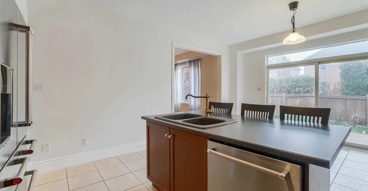 180 Spring Azure Crescent, Oakville, ON, L5L 6T9 - 18