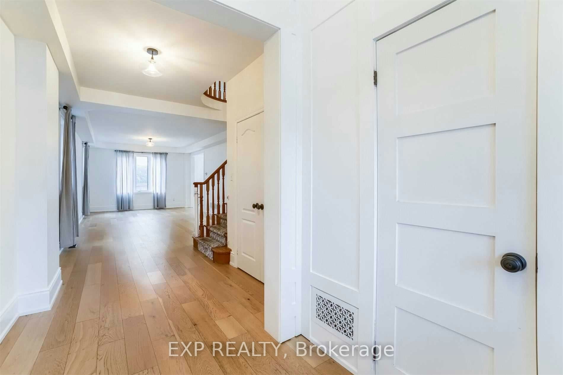 180 Spring Azure Crescent, Oakville, ON, L5L 6T9 - 5
