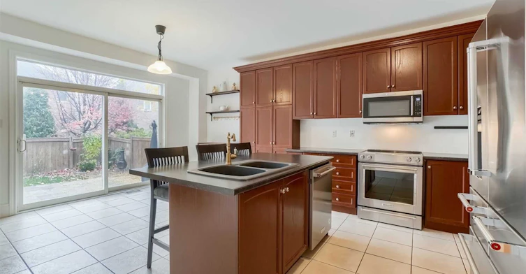 180 Spring Azure Crescent, Oakville, ON, L5L 6T9 - 15