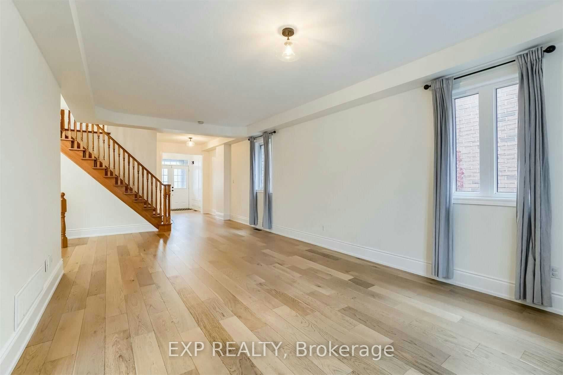 180 Spring Azure Crescent, Oakville, ON, L5L 6T9 - 9