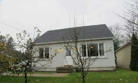 553 Rebecca Street, Oakville, ON, L6K 1L2