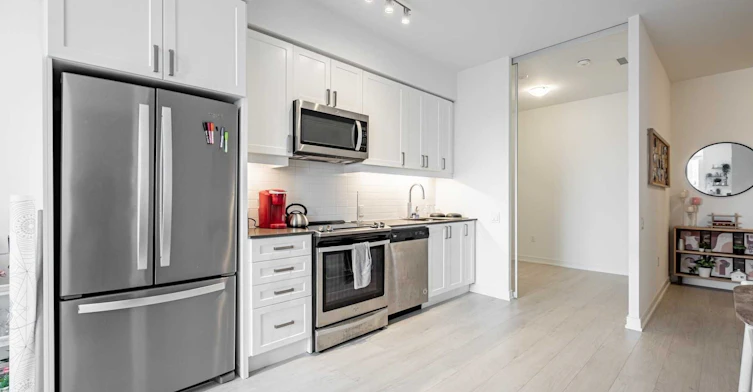 303-8 Nahani Way, Mississauga, ON, L4Z 4J8 - 14