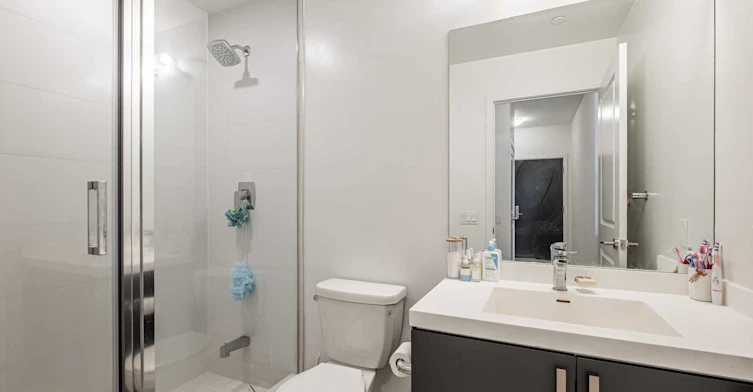 303-8 Nahani Way, Mississauga, ON, L4Z 4J8 - 9