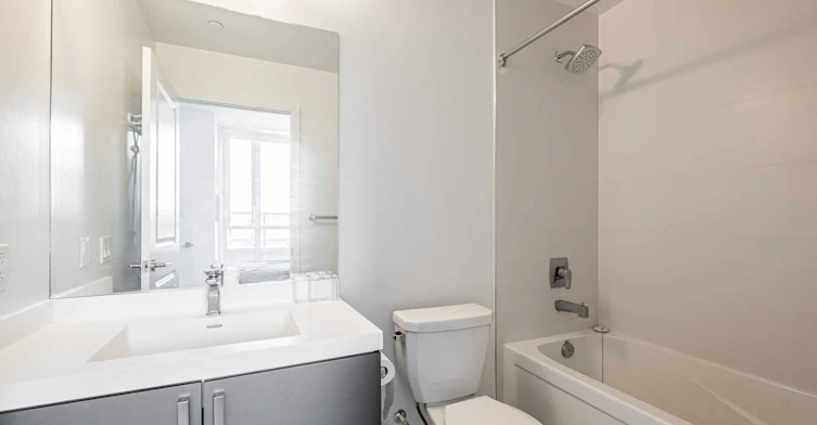 303-8 Nahani Way, Mississauga, ON, L4Z 4J8 - 22