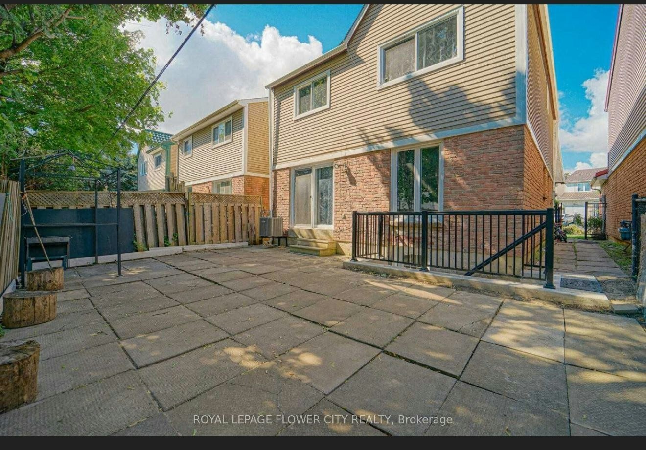 28 Junewood Crescent, Brampton, ON, L6S 3T6 - 2