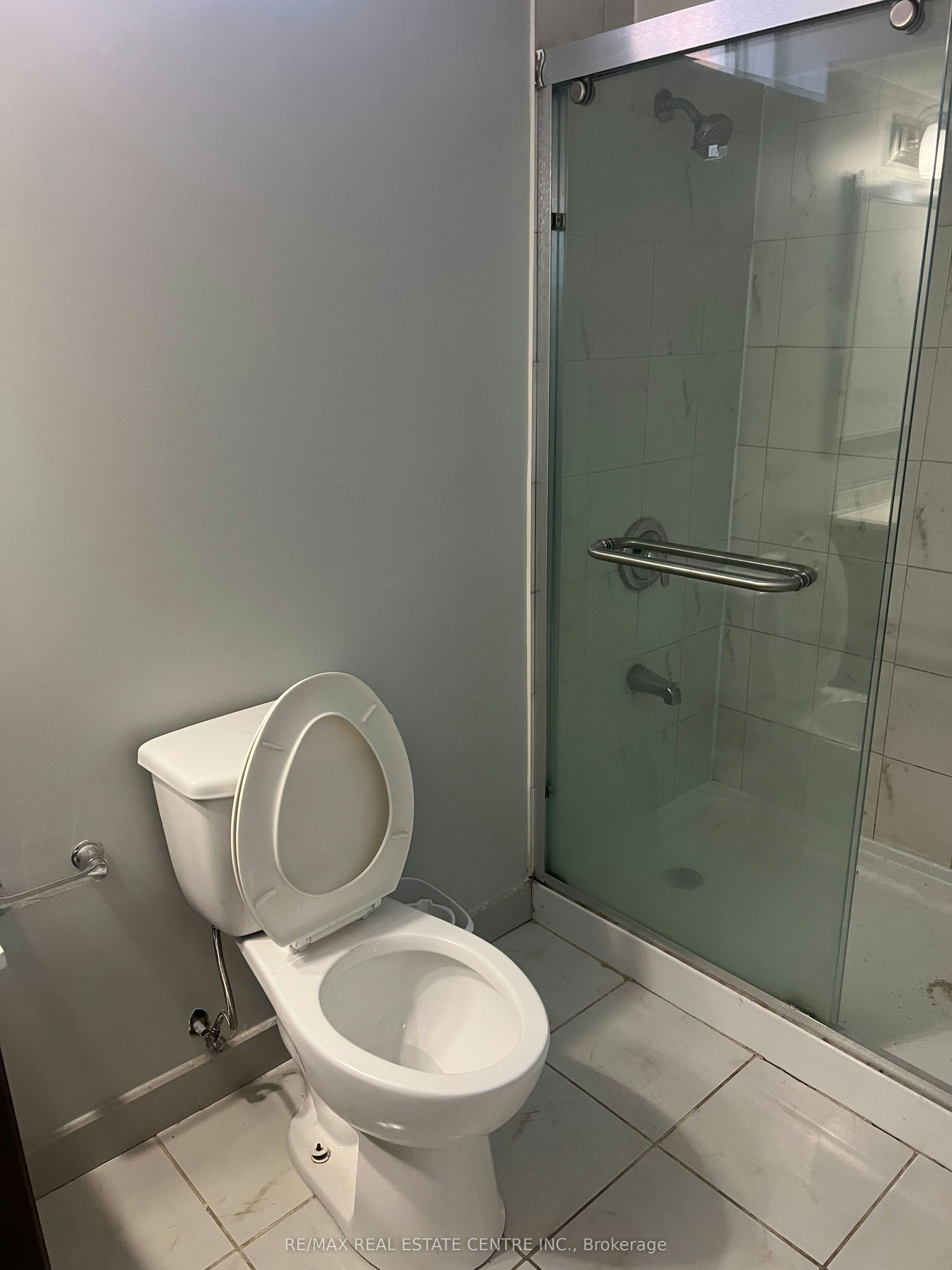 24 Dale Meadows (Basement) Road, Brampton, ON, L7A 4Z9 - 13