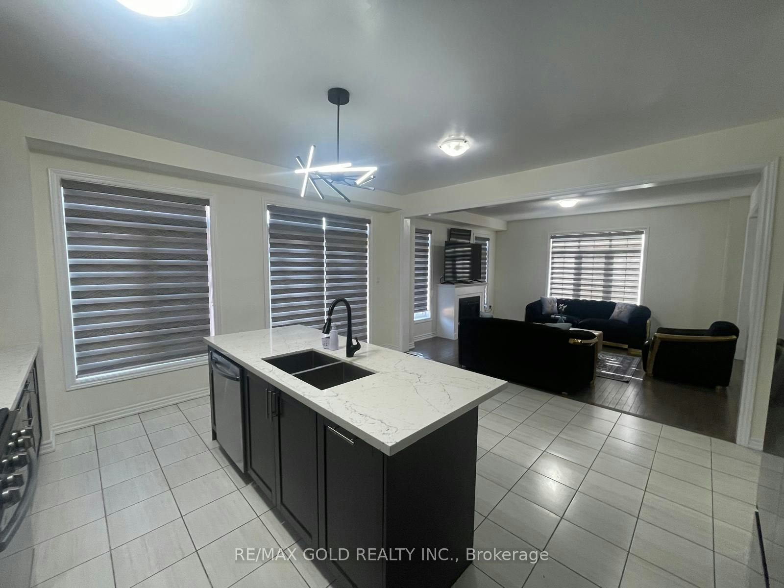 537 Veterans Drive, Brampton, ON, L7A 5A6 - 36