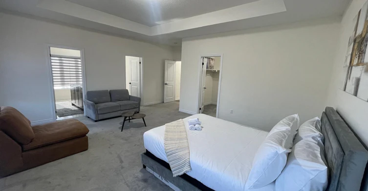 537 Veterans Drive, Brampton, ON, L7A 5A6 - 8