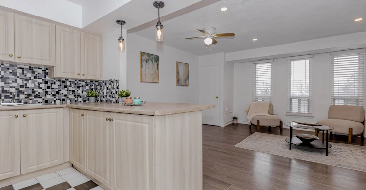 3-40 Rexdale Boulevard, Toronto, ON, M9W 5Z3