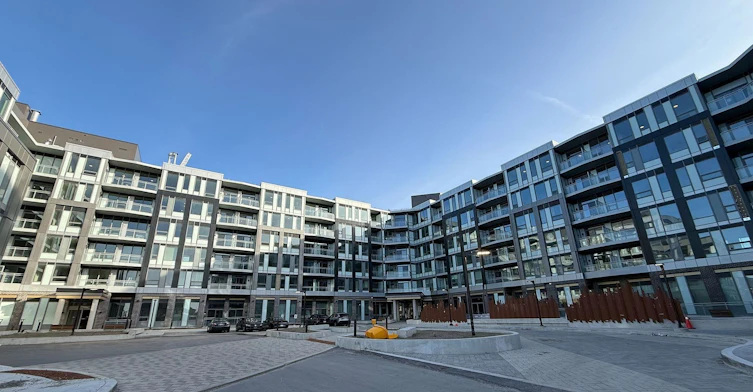 505-2501 Saw Whet Boulevard, Oakville, ON, L6M 5N2