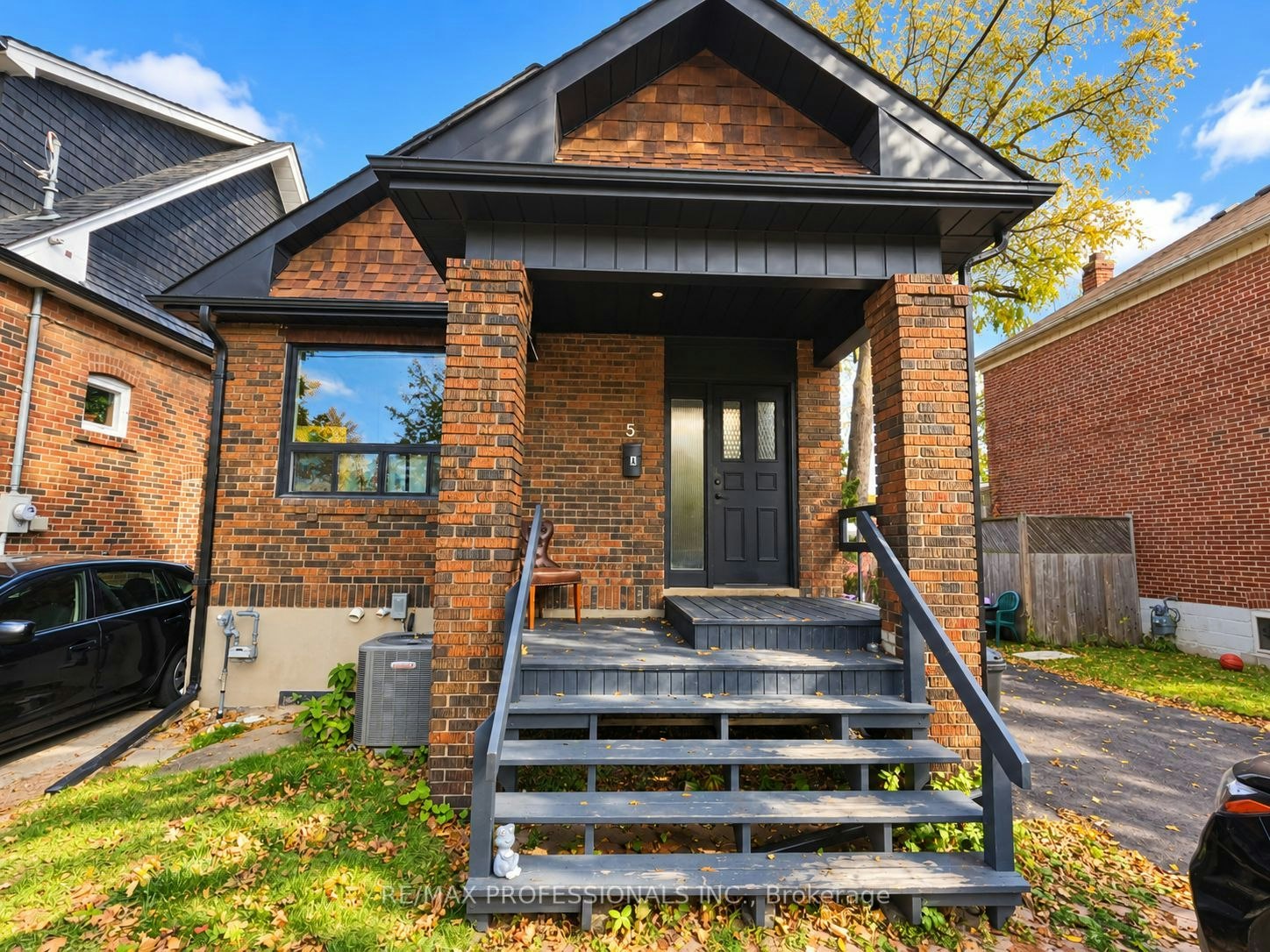 Unit A-5 Twentieth Street, Toronto, ON, M8V 3L5 - 2