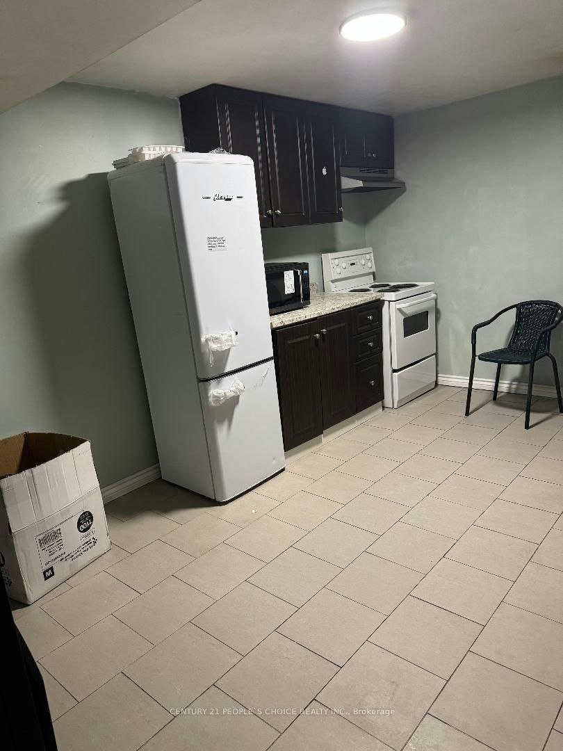52 Judith Crescent, Brampton, ON, L6S 3J4 - 4