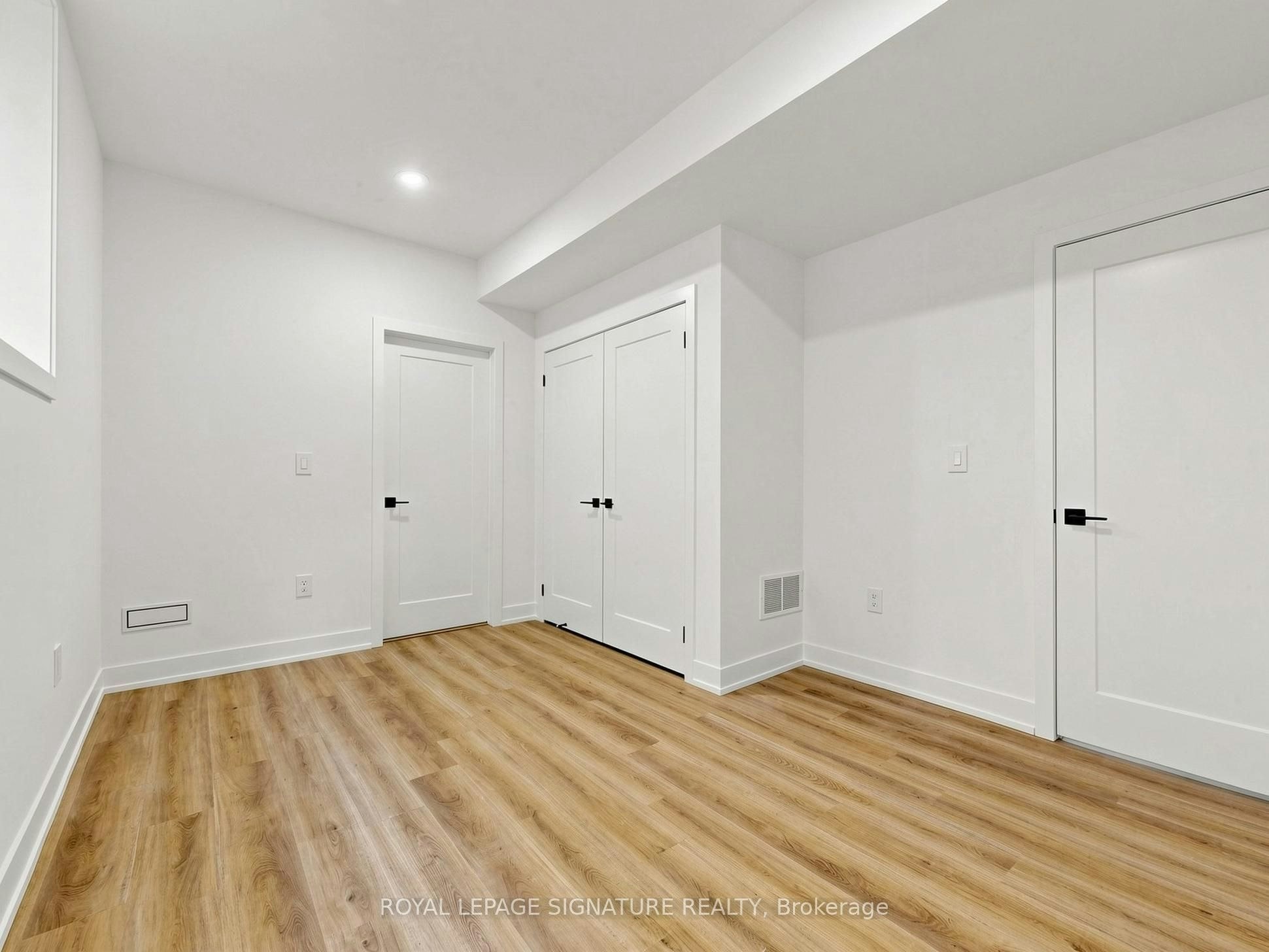 BSMT-1077 Orchard Road, Mississauga, ON, L5E 2N7 - 18