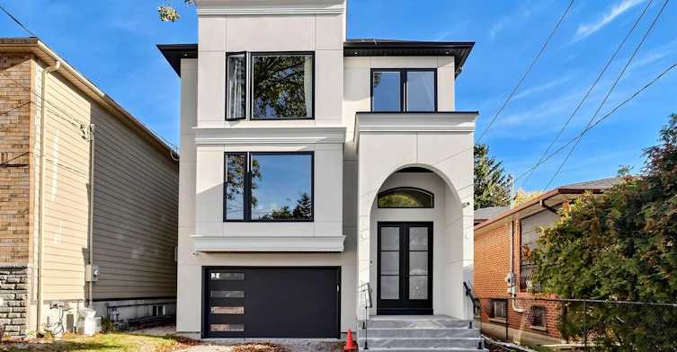 BSMT-1077 Orchard Road, Mississauga, ON, L5E 2N7
