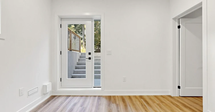 BSMT-1077 Orchard Road, Mississauga, ON, L5E 2N7 - 4