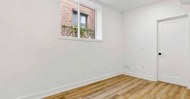 BSMT-1077 Orchard Road, Mississauga, ON, L5E 2N7 - 16