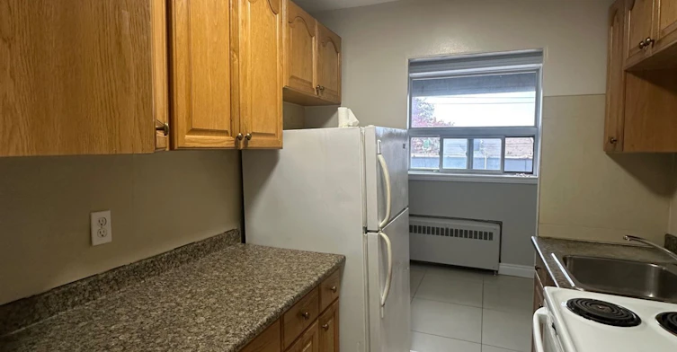 2-1267 Weston Road, Toronto, ON, M6M 4R2 - 3