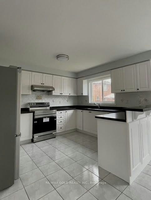 Upper-25 Giza Crescent, Brampton, ON, L6R 2R2 - 8