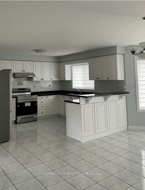 Upper-25 Giza Crescent, Brampton, ON, L6R 2R2 - 16