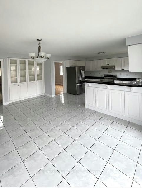 Upper-25 Giza Crescent, Brampton, ON, L6R 2R2 - 7
