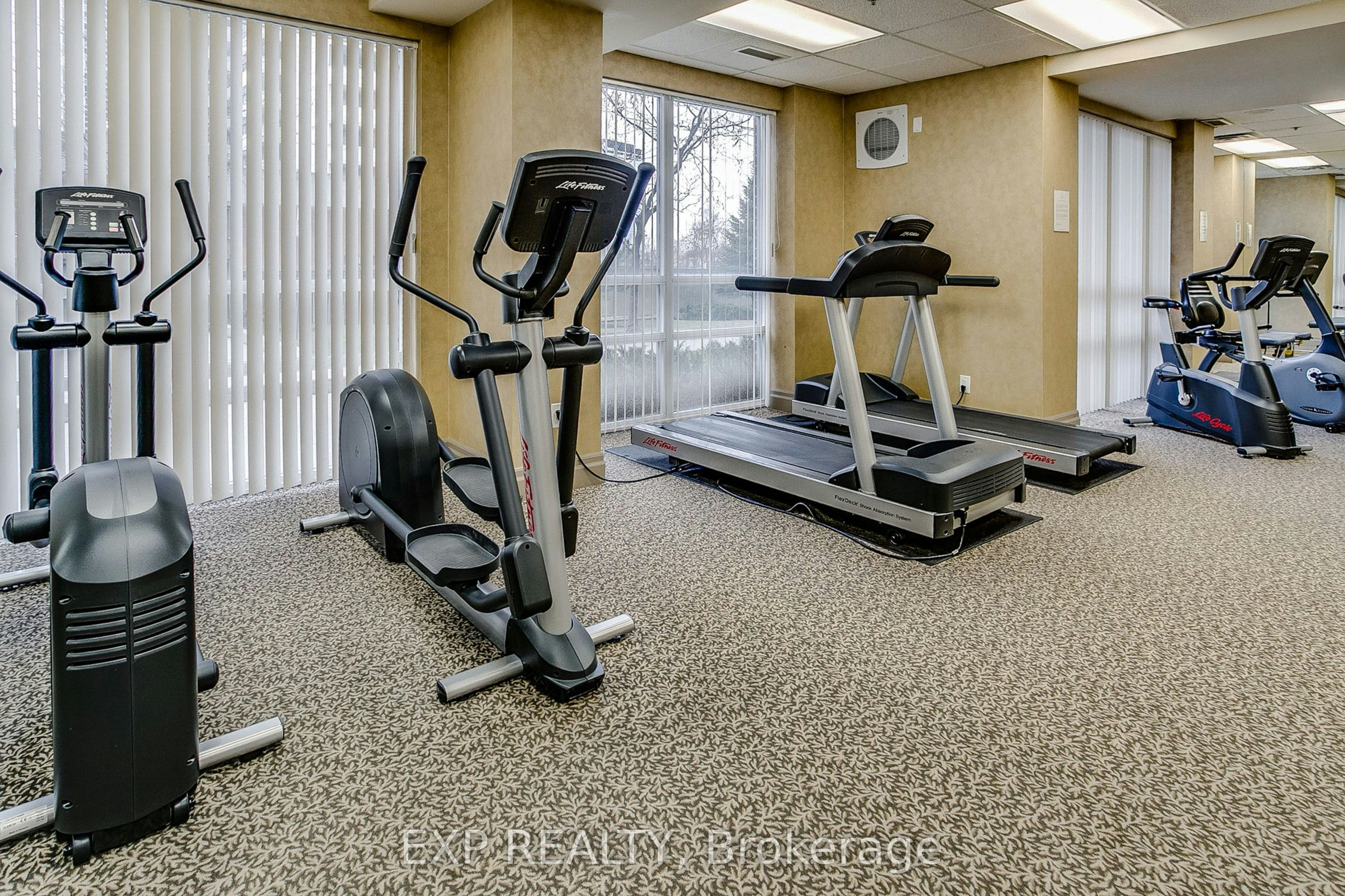 709-5 Michael Power Place, Toronto, ON, M9A 0A3 - 24