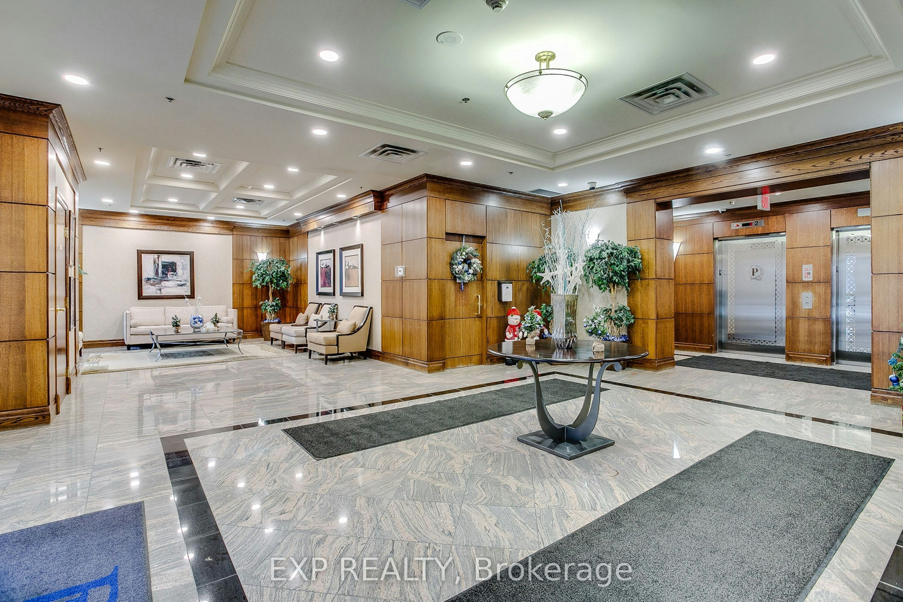 709-5 Michael Power Place, Toronto, ON, M9A 0A3 - 21