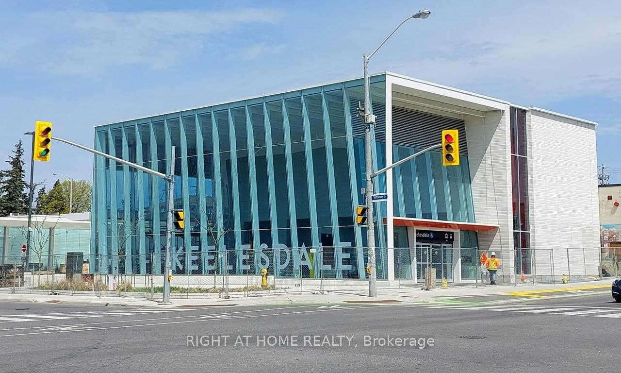 1842 Keele Street, Toronto, ON, M6M 3X4 - 36