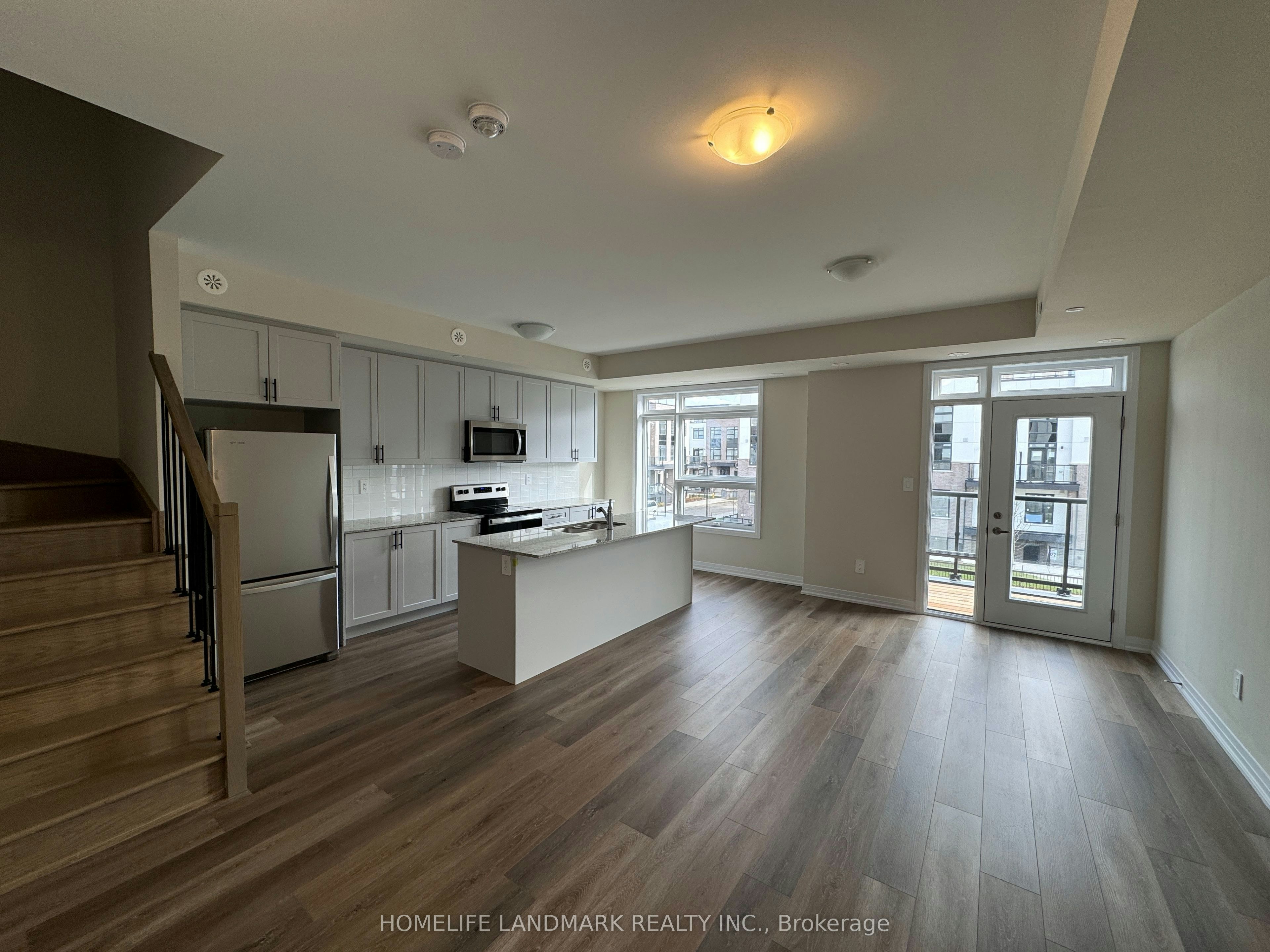 109-1593 Rose Way, Milton, ON, L9T 7E7 - 2